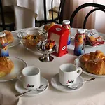 Pinolo Hotel