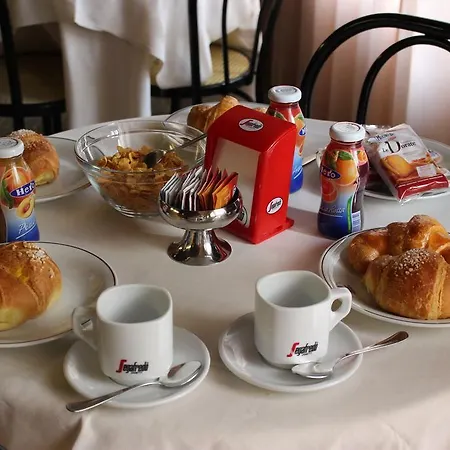 Pinolo Hotel